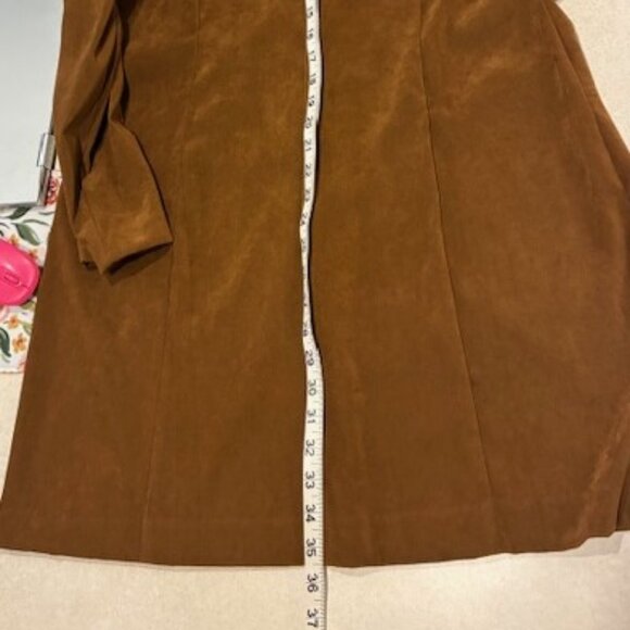 Sag Harbor Women's Brown Faux Suede Long Unlined Button Jacket Coat Size 16 - Picture 7 of 10